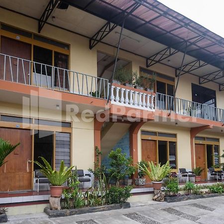 Hotel Sido Langgeng Tawangmangu Mitra Reddoorz Exterior photo