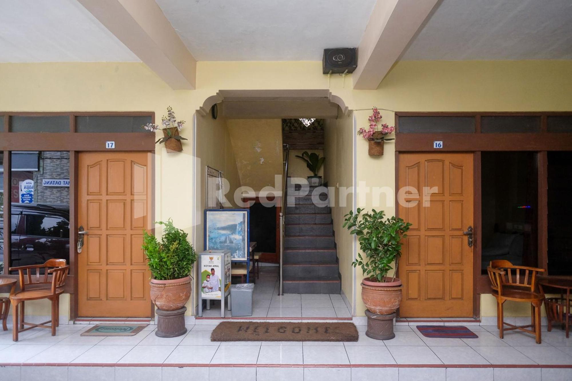 Hotel Sido Langgeng Tawangmangu Mitra Reddoorz Exterior photo
