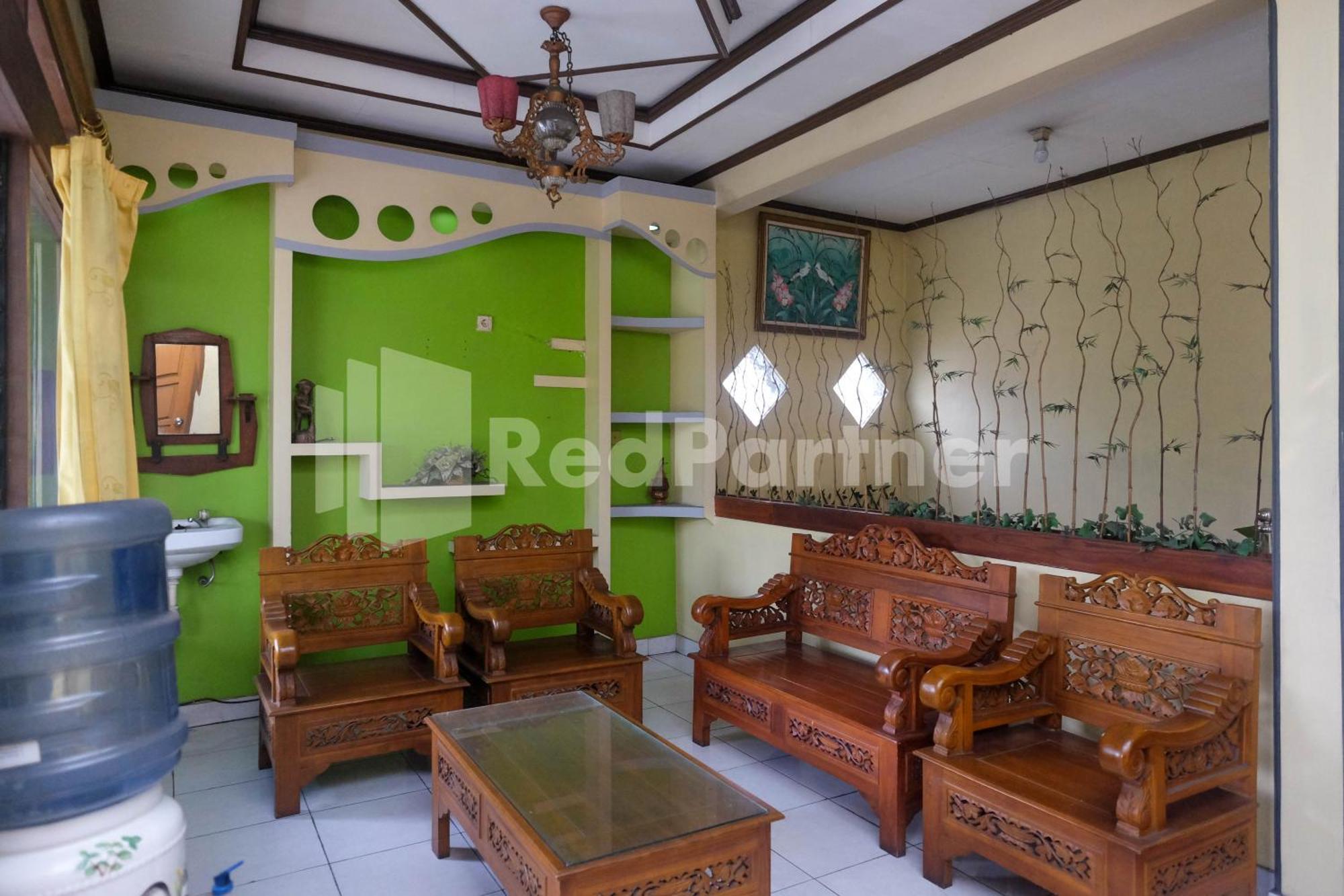 Hotel Sido Langgeng Tawangmangu Mitra Reddoorz Exterior photo