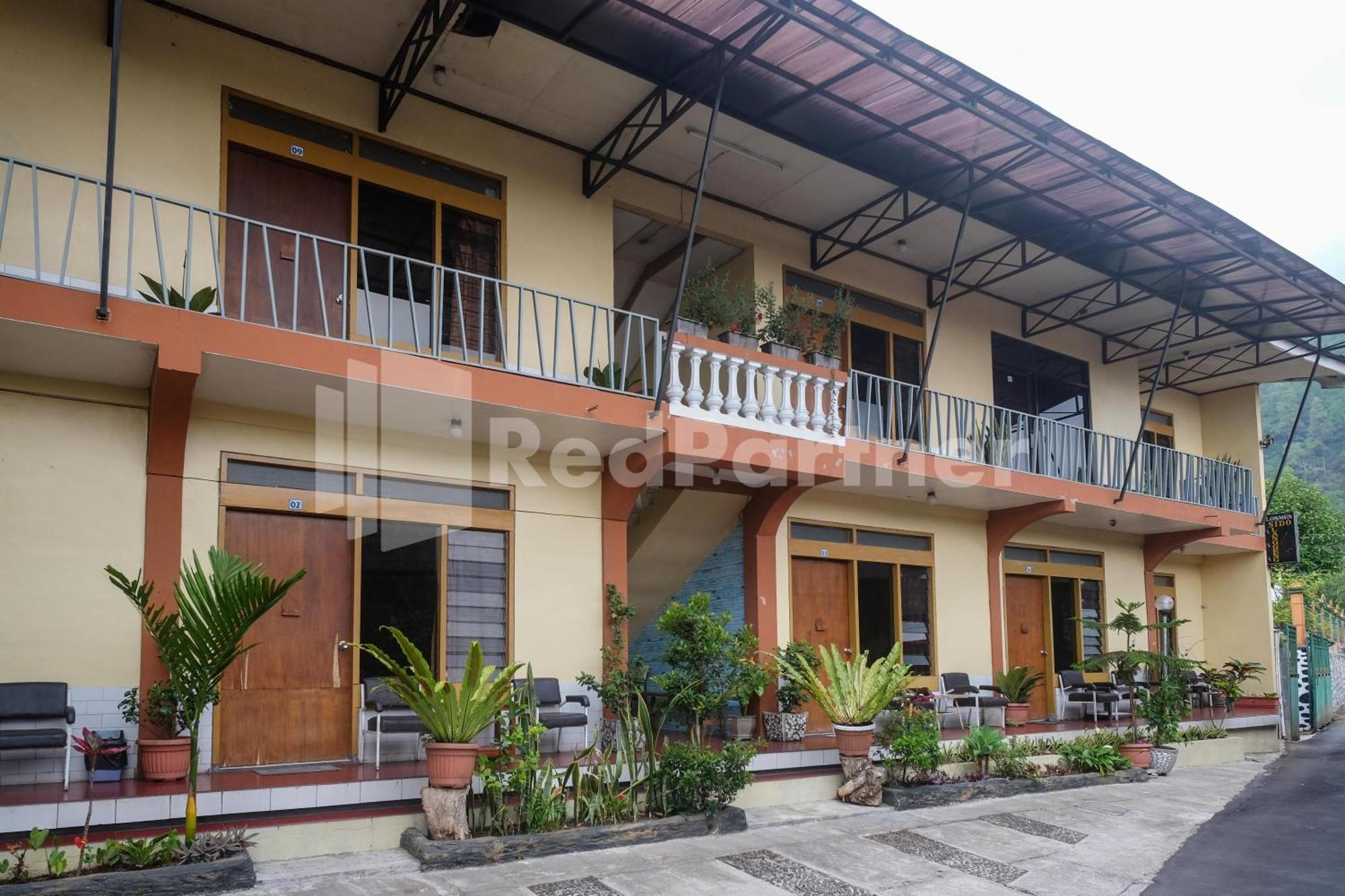 Hotel Sido Langgeng Tawangmangu Mitra Reddoorz Exterior photo